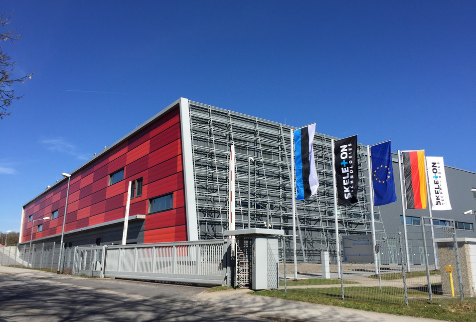 Produktionshalle von Skeleton Technologies