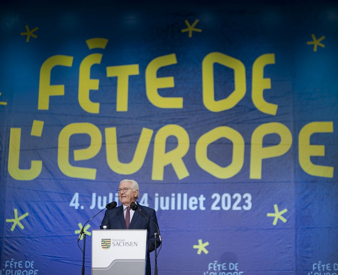 Bundespräsident Walter-Frank Steinmeier hält eine Rede an die Jugend 