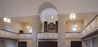 Stadtkirche Lauta, Ansicht vom Altar